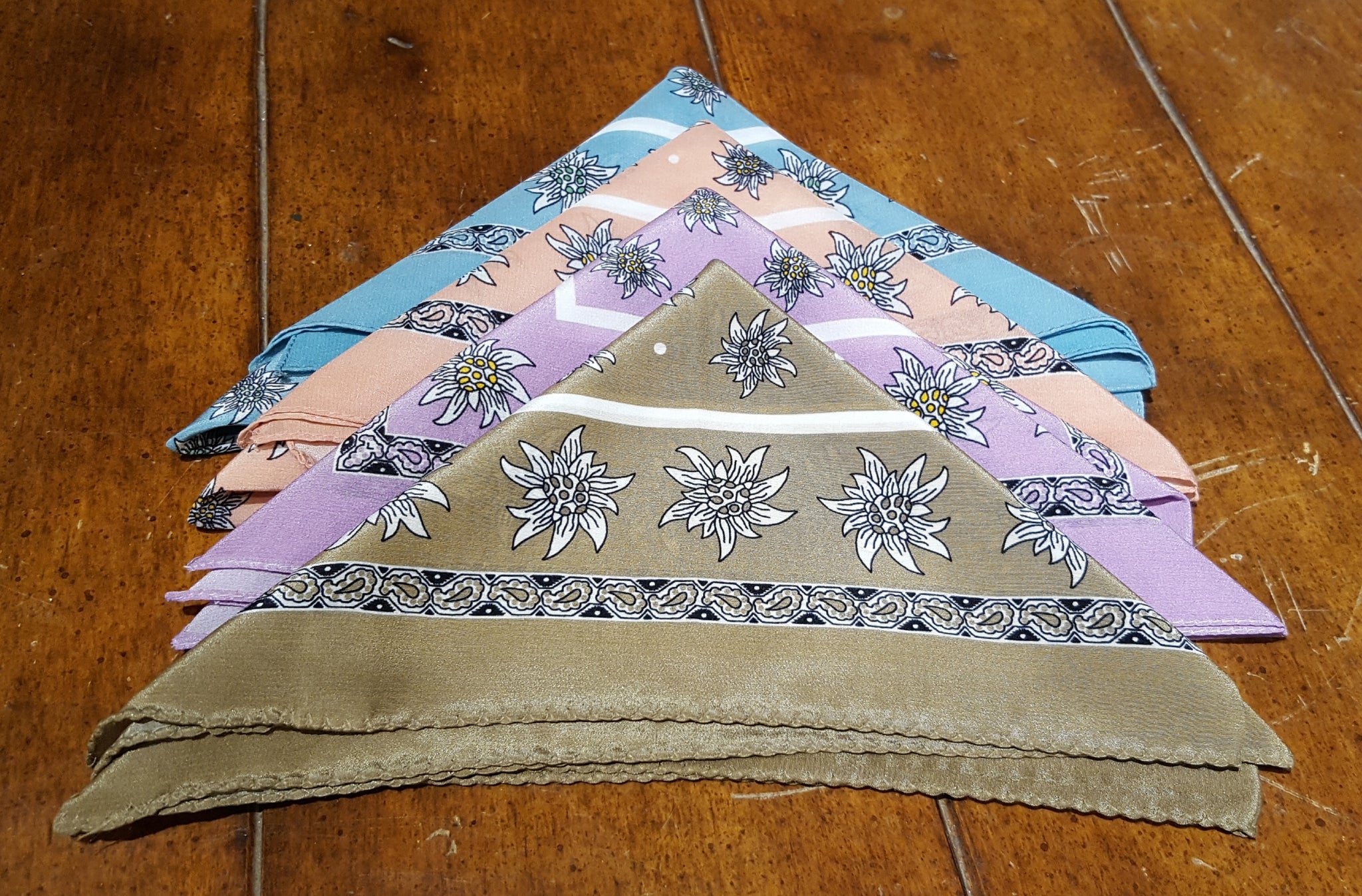 Italian Silk Edelweiss Scarves Alpen Schatz