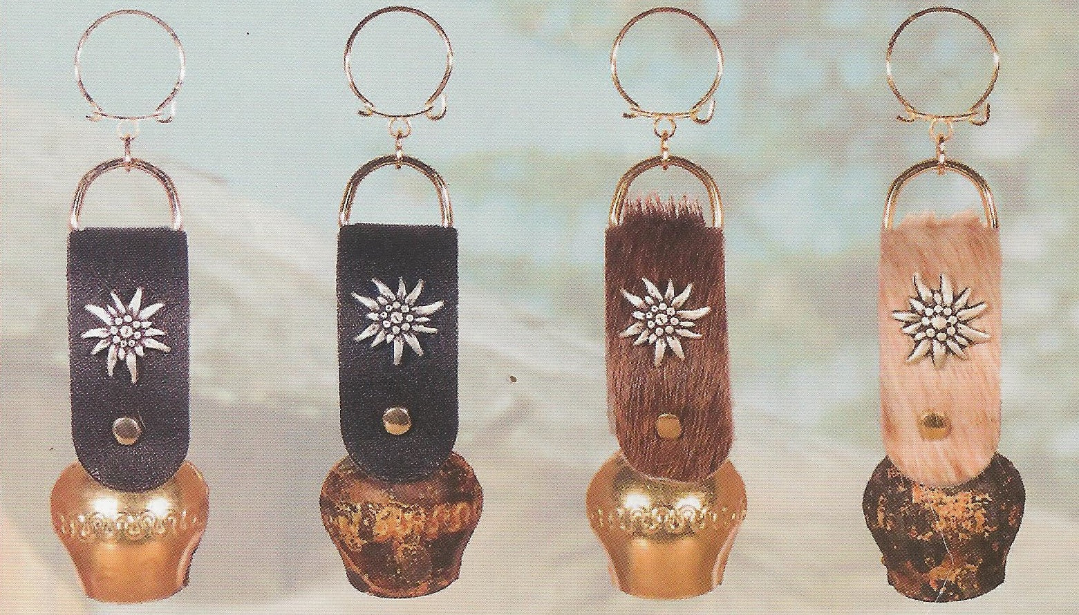 Rustic Cowbell Swiss Cowbell: Rustic – Alpen Schatz